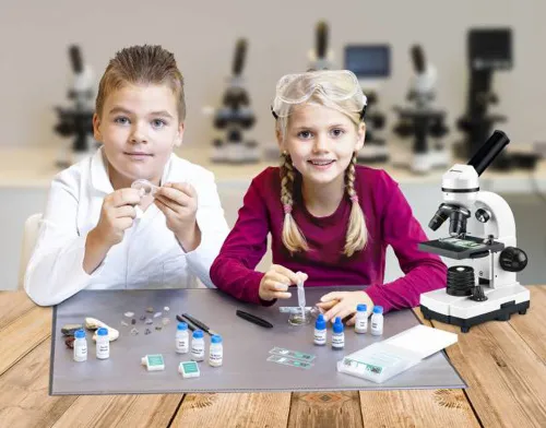 photo Bresser Junior Microscopy Set,  2