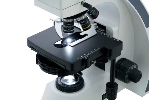 photo Levenhuk MED D45T Digital Trinocular Microscope,  15
